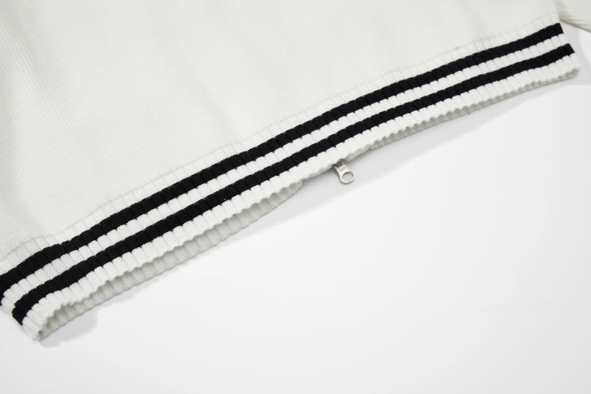 Matin Kim Logo Stripe Turtleneck Sweater Black - 46
