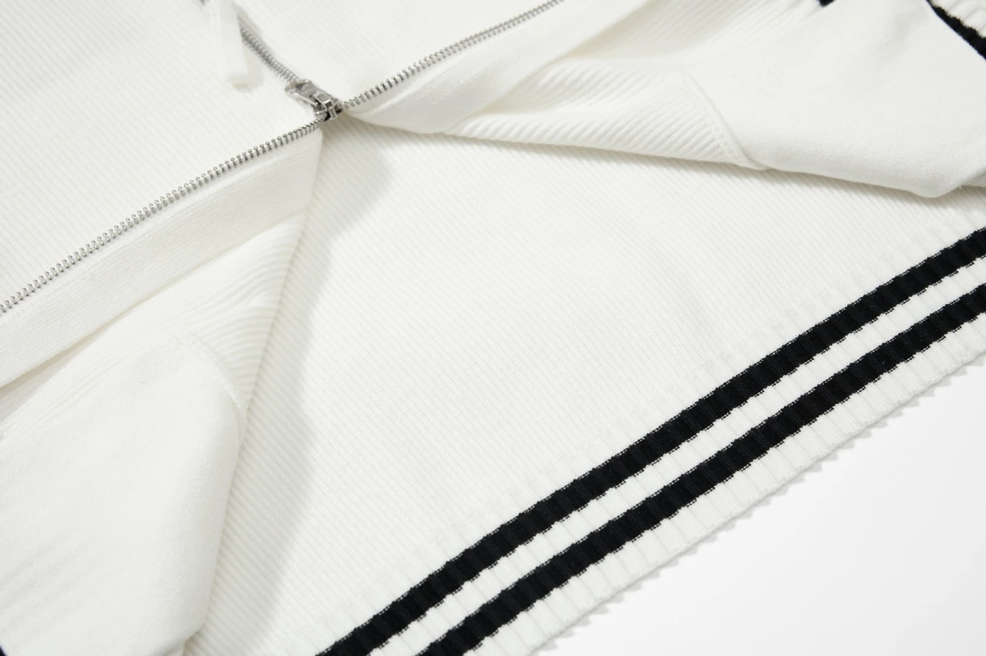 Matin Kim Logo Stripe Turtleneck Sweater Black - 47