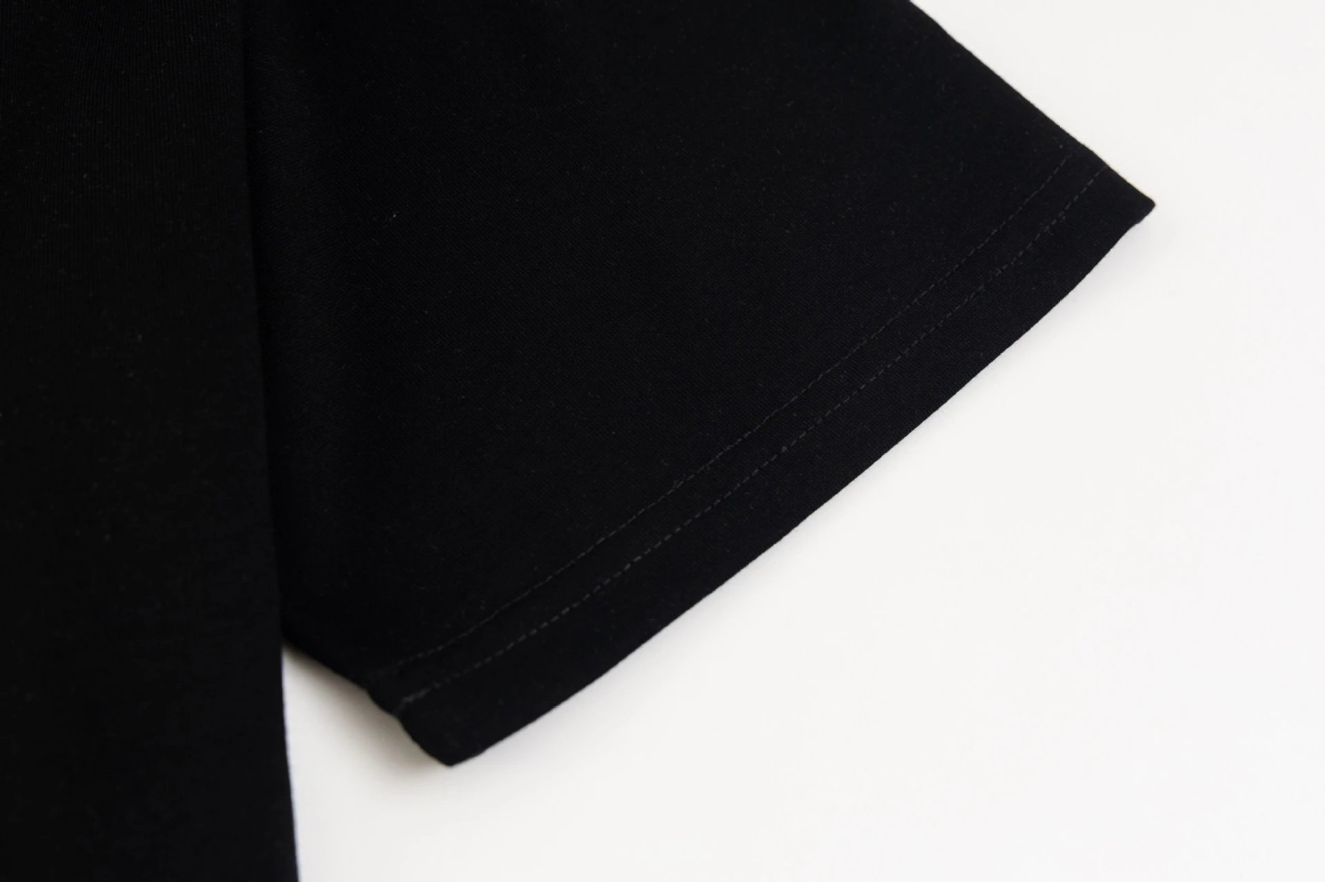 GRA 22 Stripe Graphic T-Shirt Black - 43