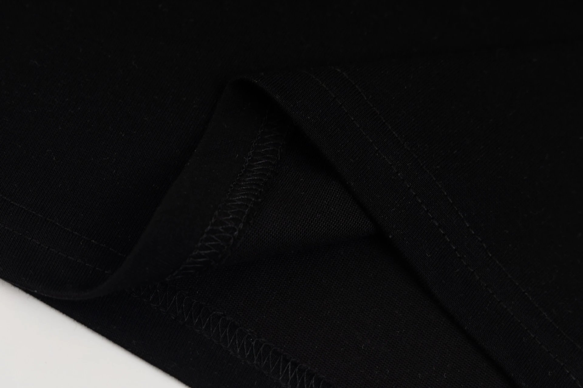GRA 22 Stripe Graphic T-Shirt Black - 44