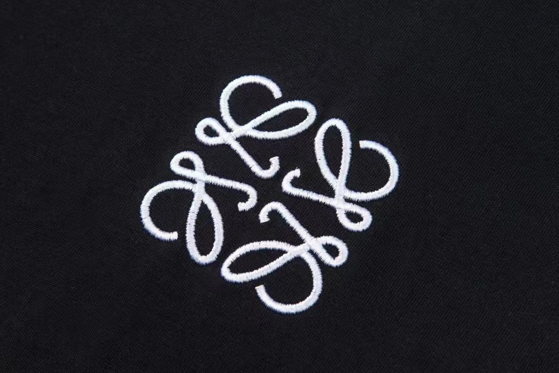 Loewe Anagram Logo White T-Shirt - 25