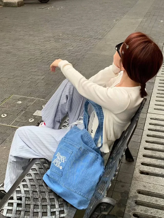 Rest & Recreation Shoulder Bags Denim Logo Bag product detail image 17