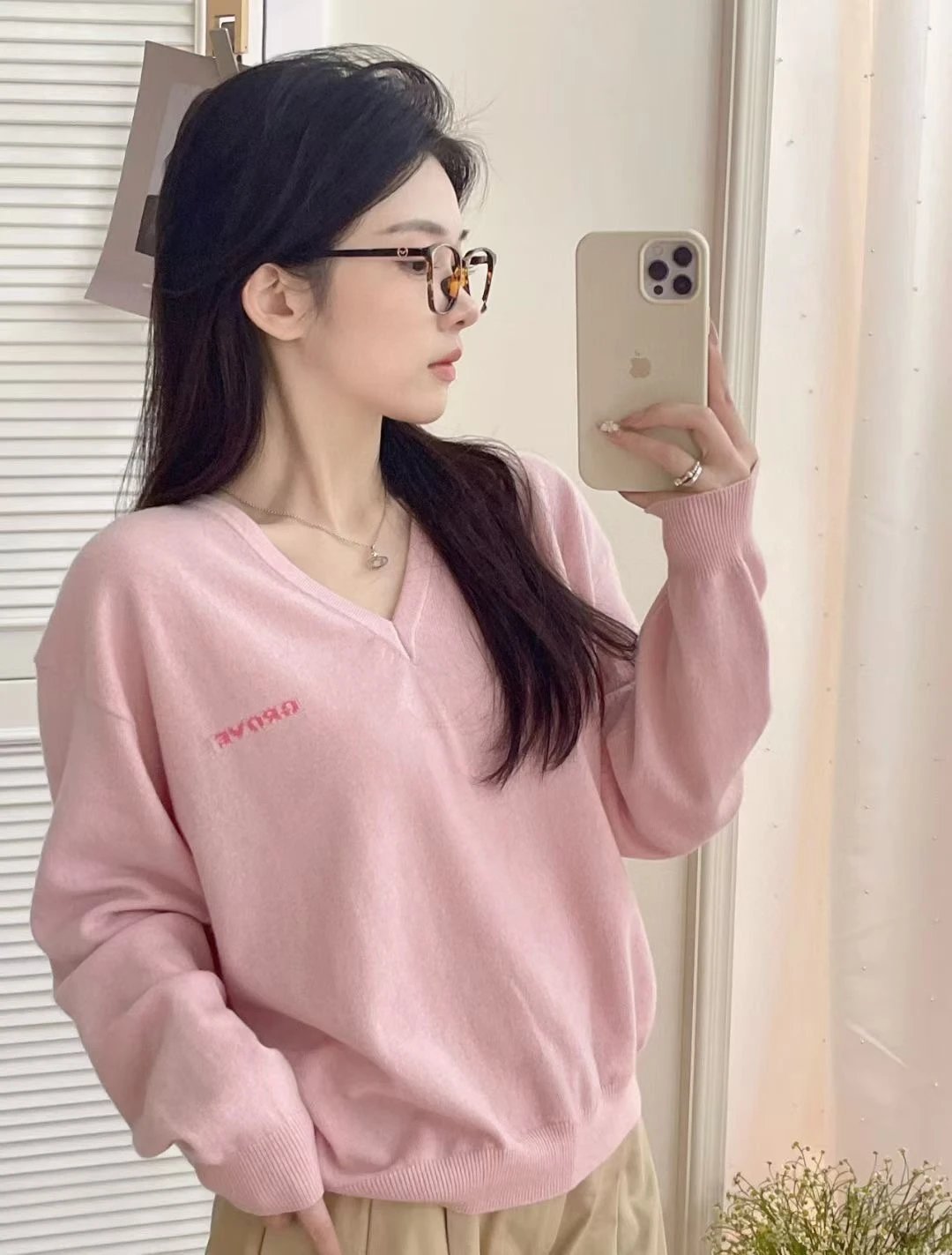 Grove V-Neck Knit Sweater Light Blue - 19