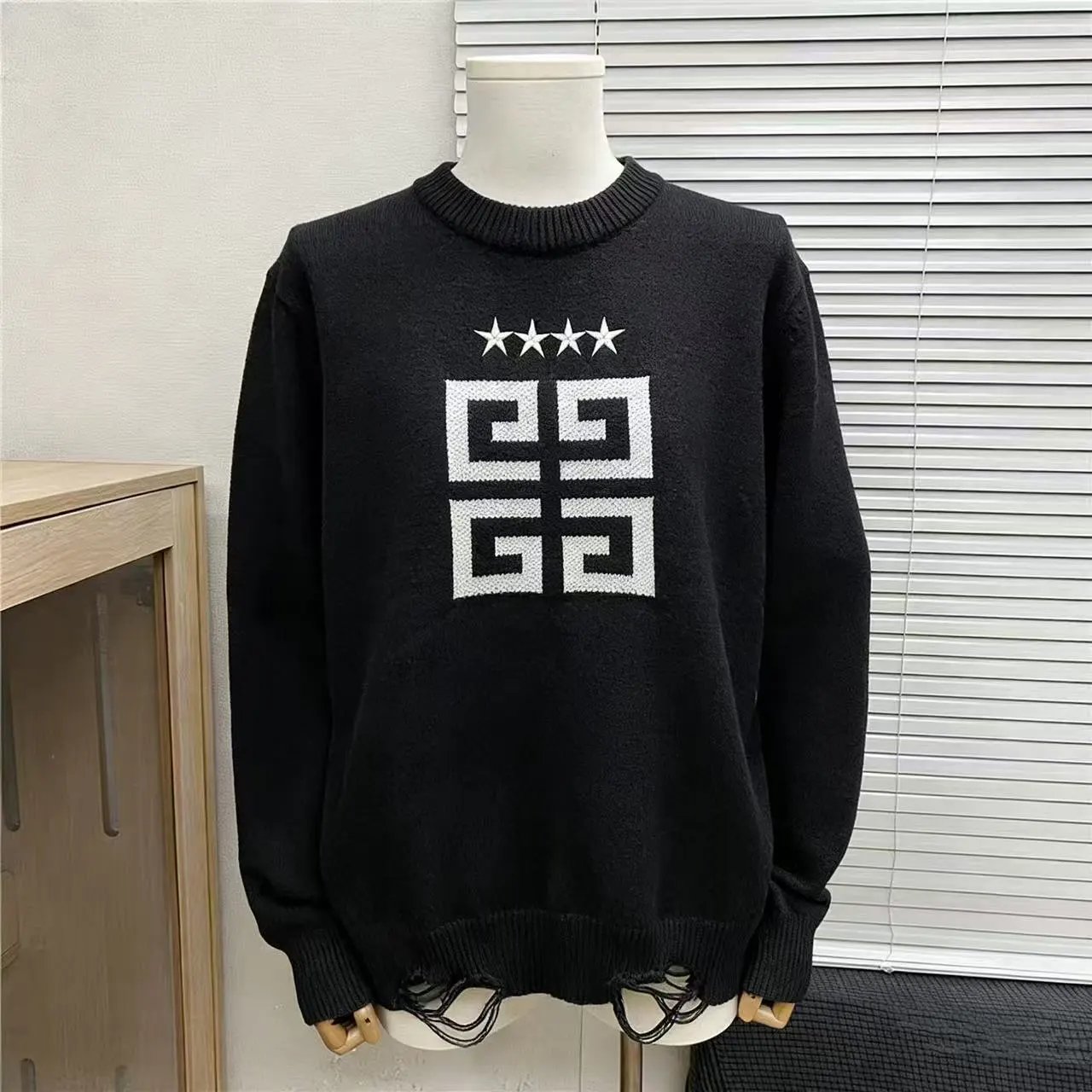 Givenchy 4G Logo Knit Sweater Black - 3