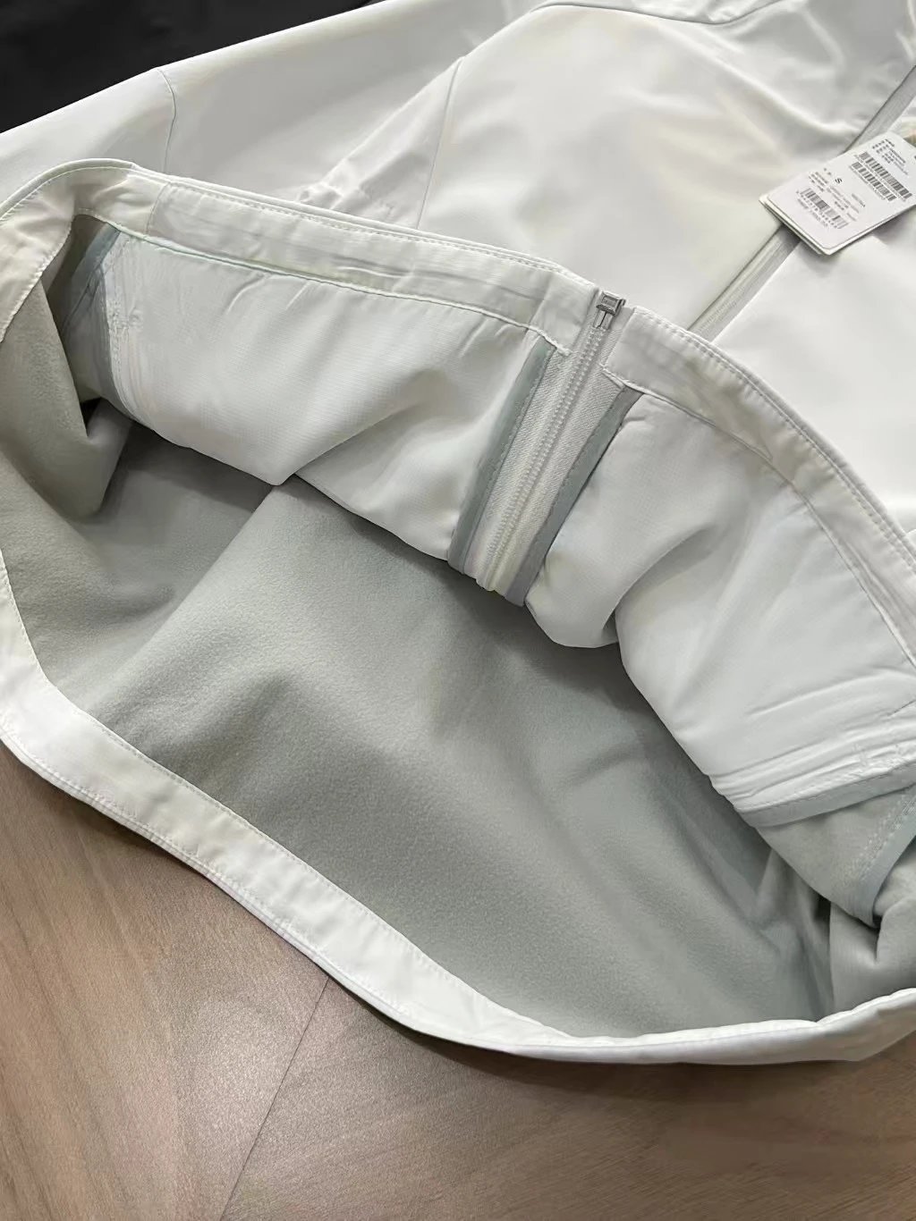 Design Lightweight Hooded Windbreaker White Outerwear - 7
