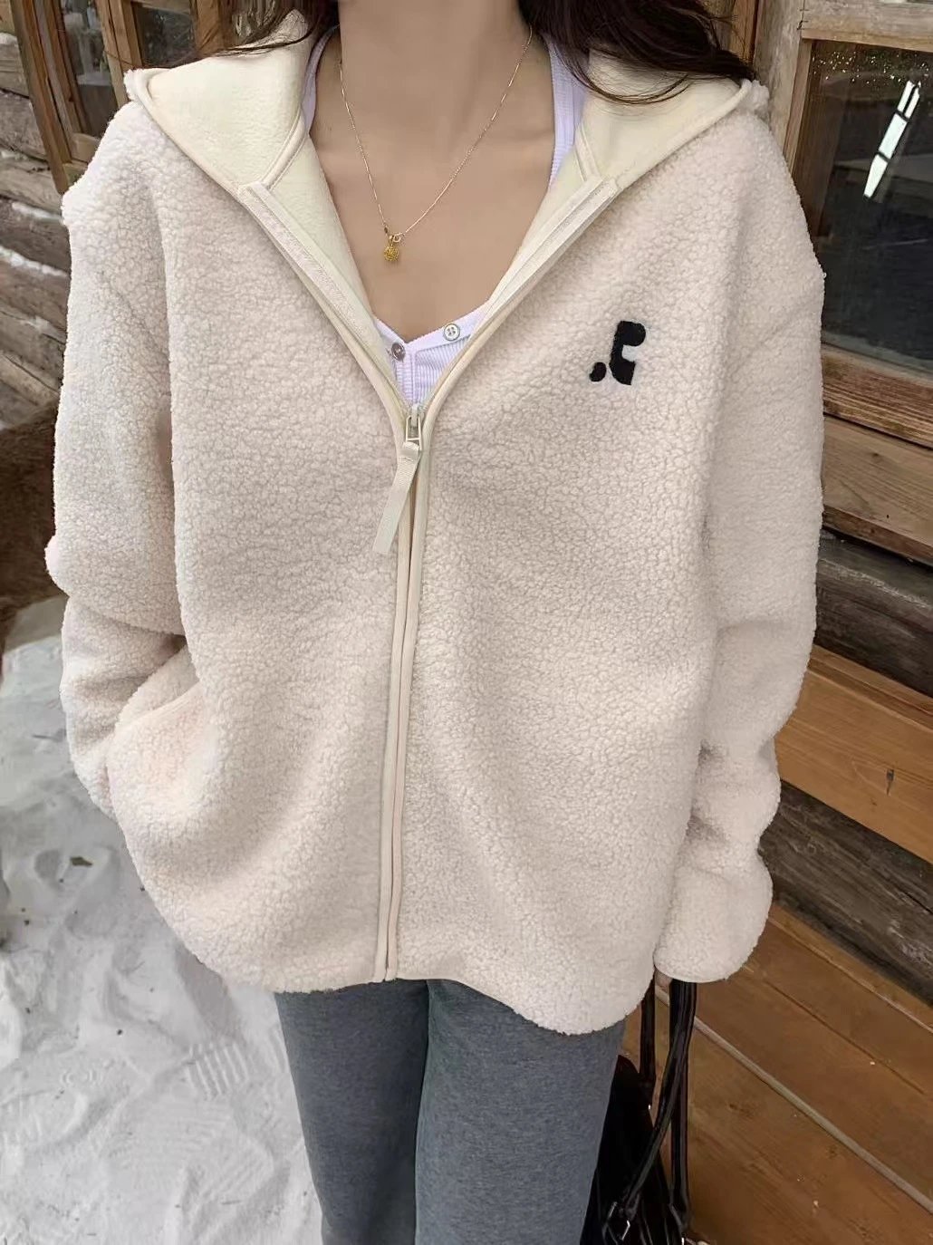 GRA Fleece Hoodie Beige Outerwear - 22