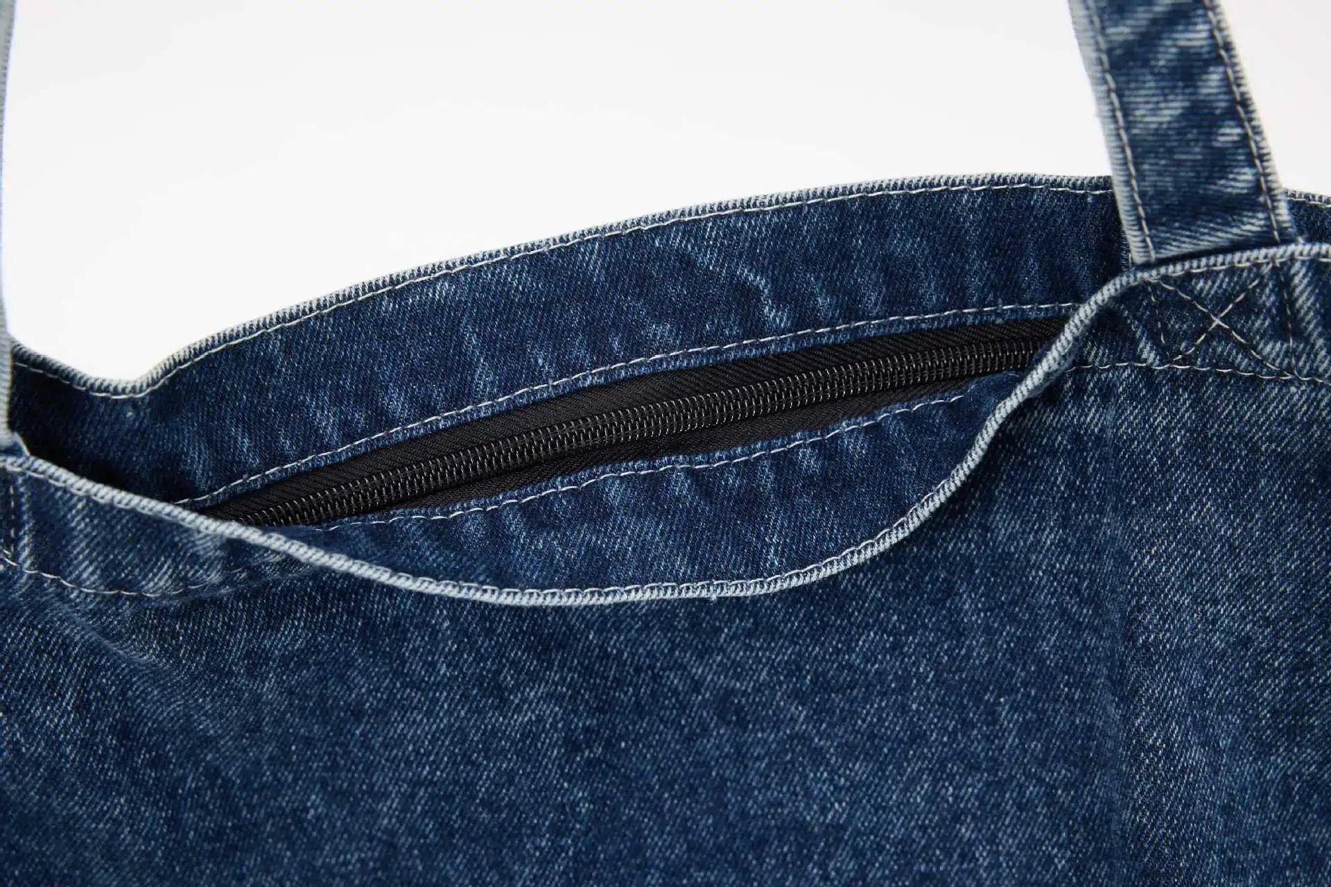 Matin Kim Denim Tote Bag Black - 28