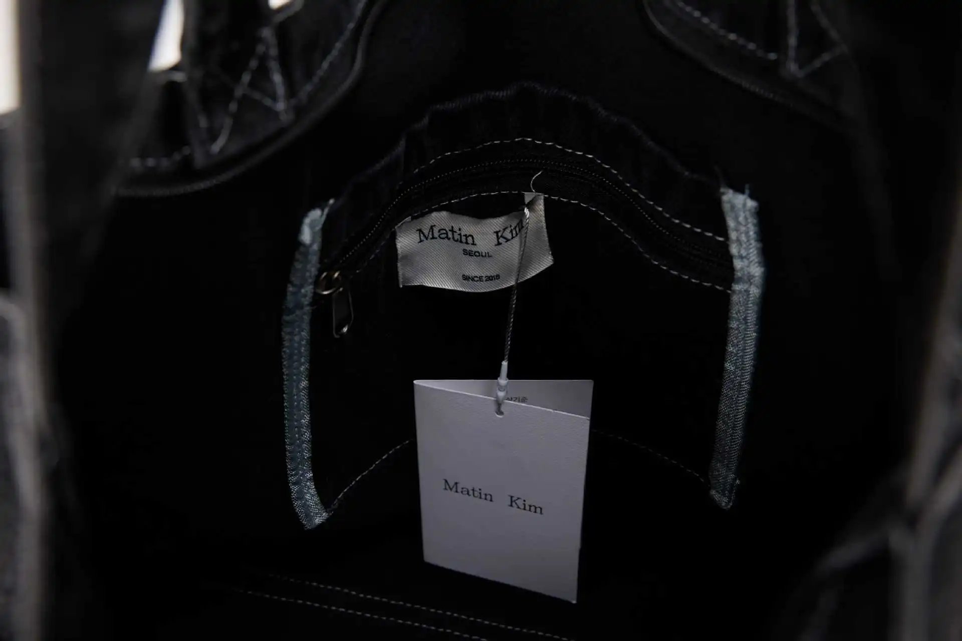 Matin Kim Denim Tote Bag Black - 40
