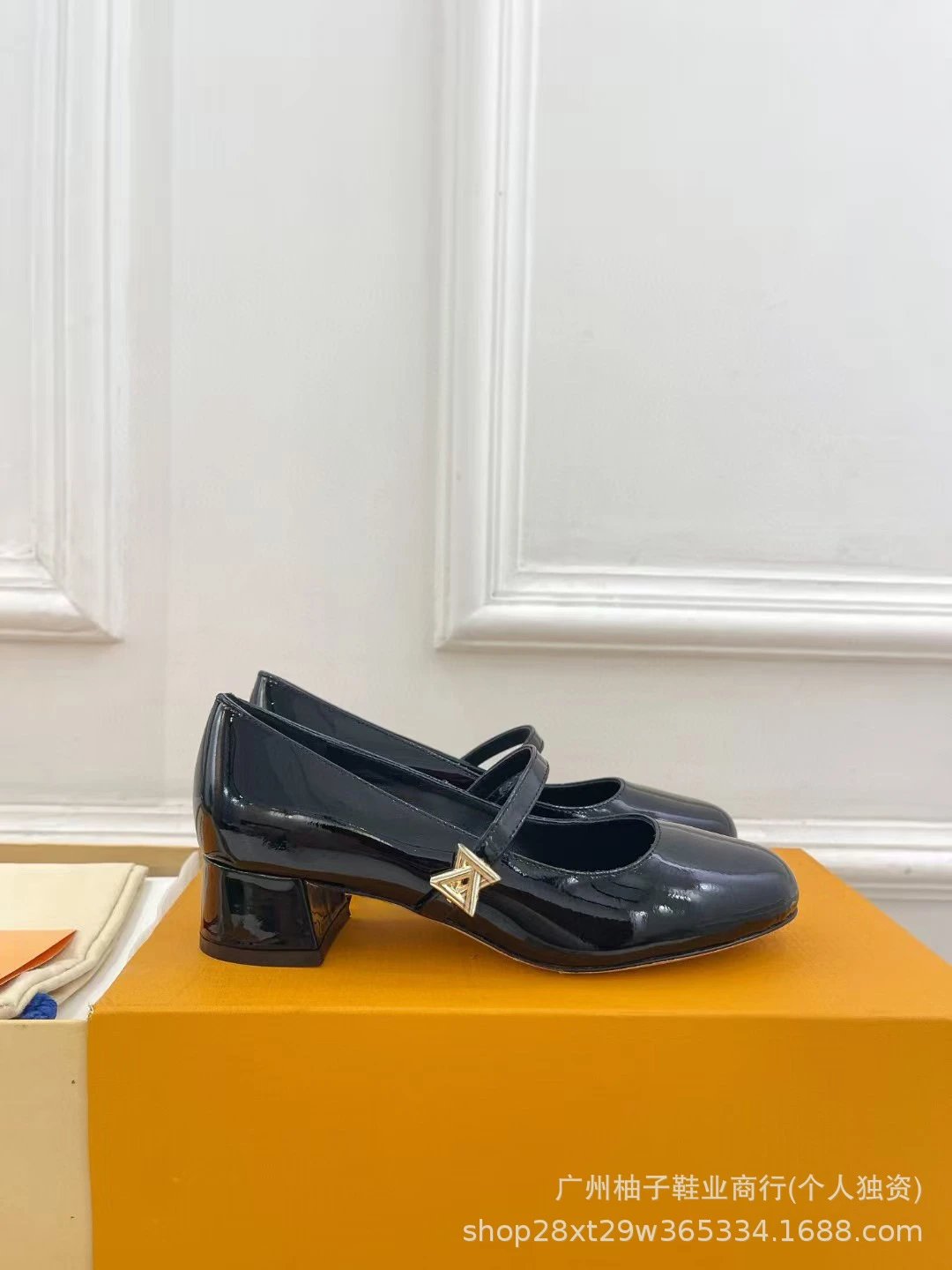 Louis Vuitton Mary Jane Slingbacks Light Blue Denim Block Heels - 11
