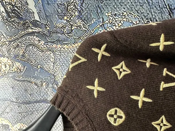 Louis Vuitton Monogram Knit Sweater Off-White Sweater - 5