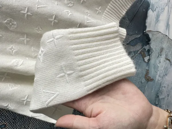 Louis Vuitton Monogram Knit Sweater Off-White Sweater - 6