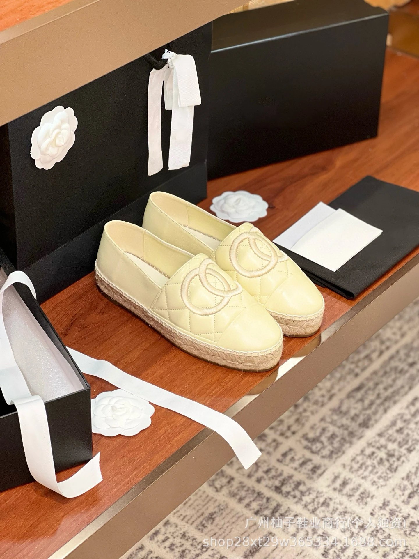 Chanel CC Logo Tweed Espadrille Loafers Gold Toe Women's Casual Shoes - 11