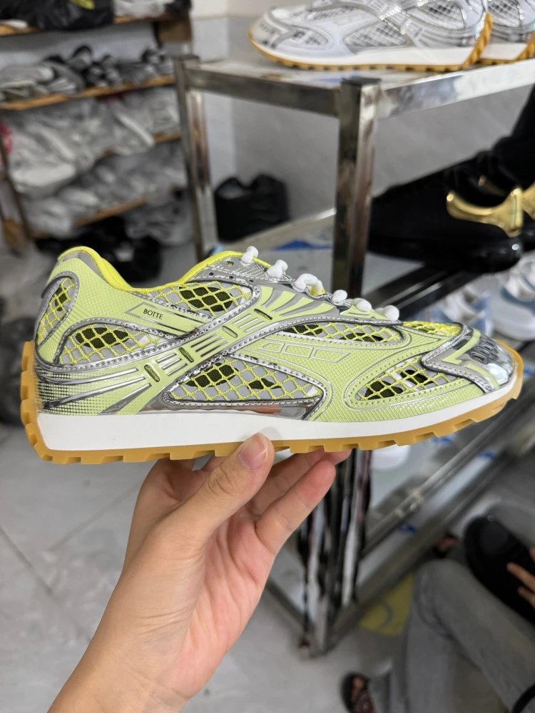 Asics Gel-Lyte III Silver Mesh Yellow Sole Sneakers - 32