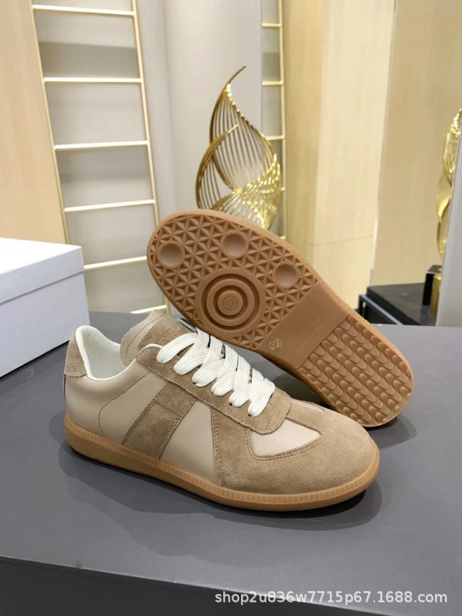 Maison Margiela Replica Sneakers Brown and Black Suede Leather Sneakers - 16