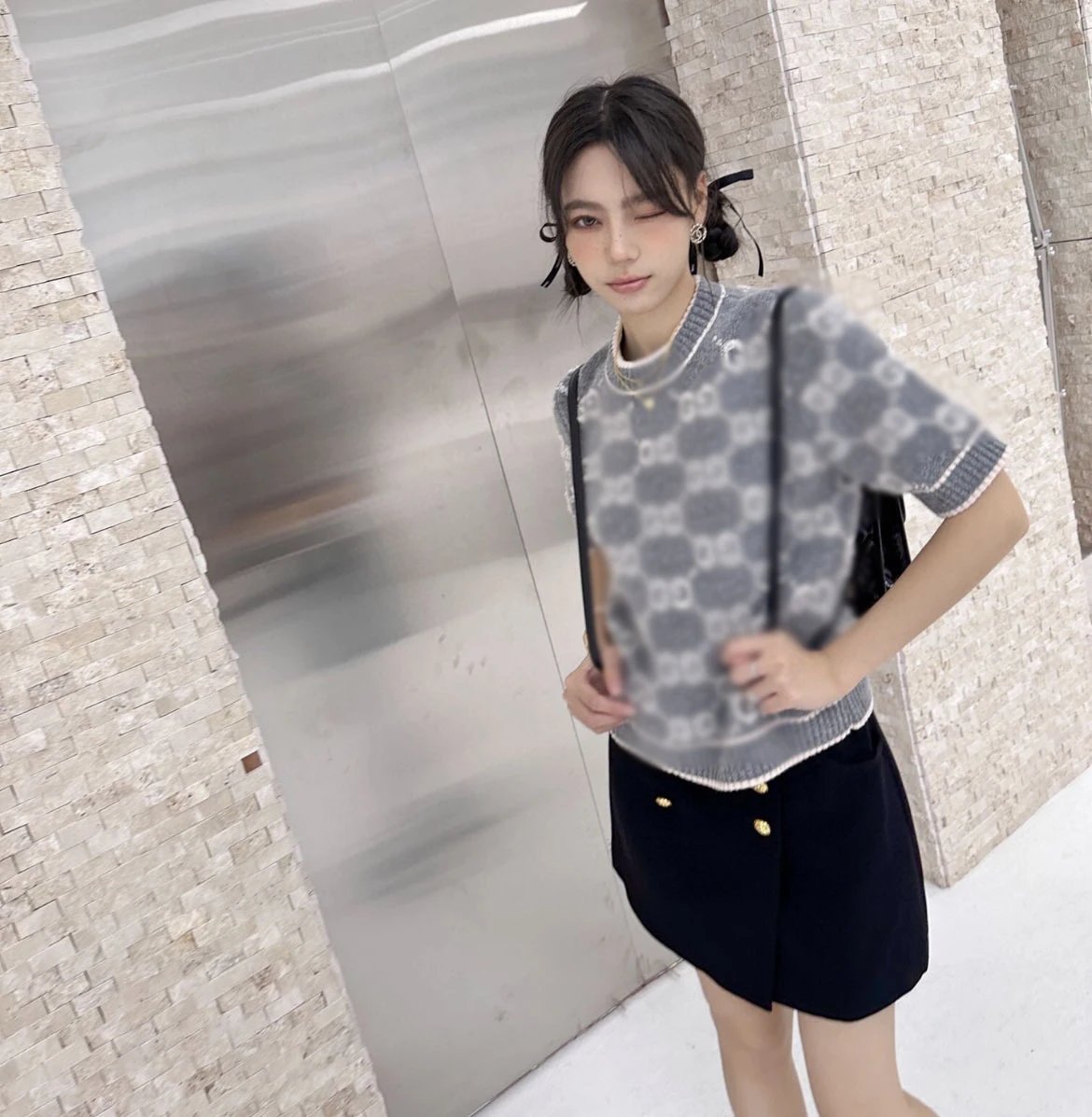 Gucci GG Embroidered Knit Short-Sleeve Sweater Beige - 17