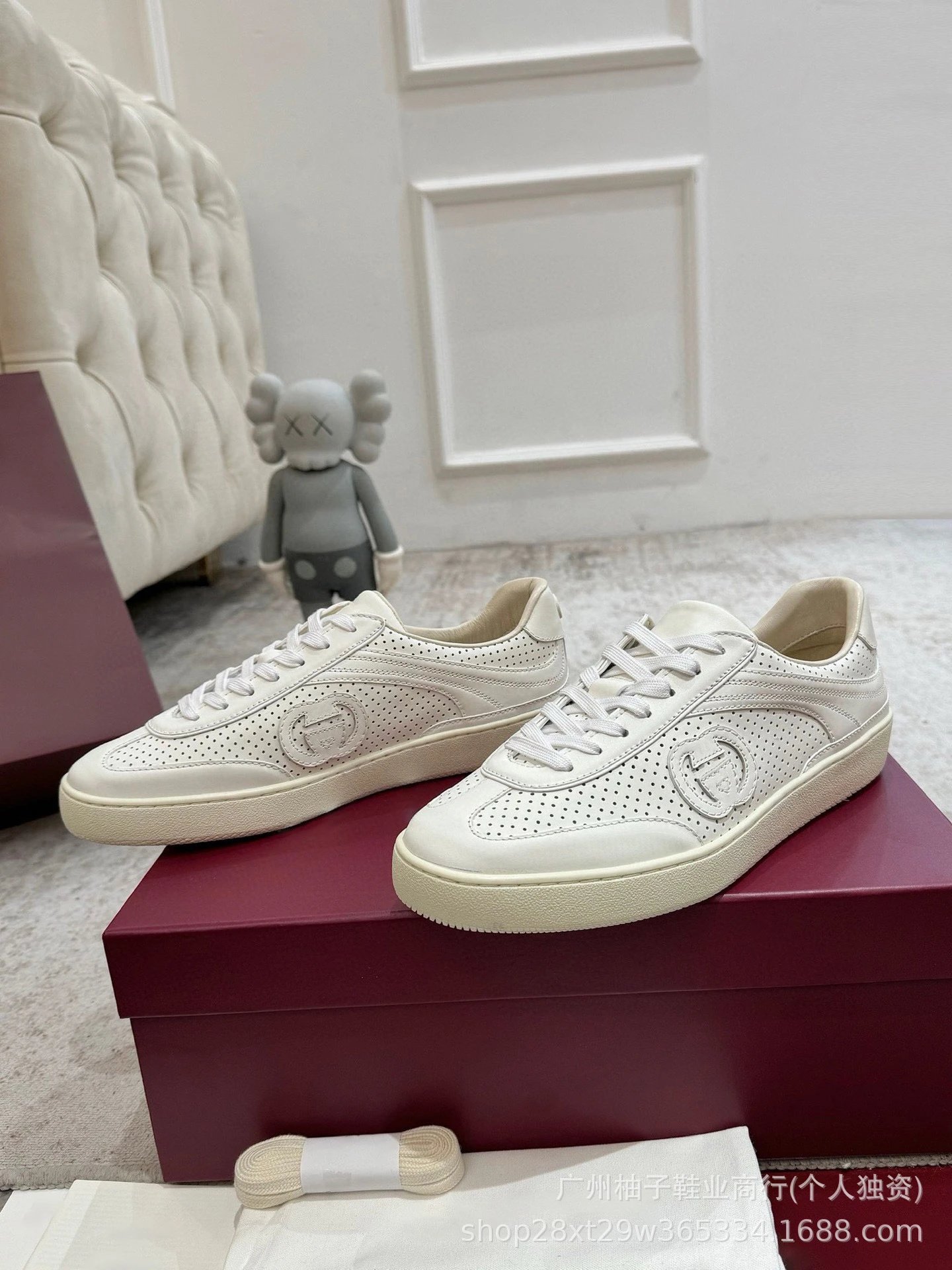 Gucci Rhyton Low Blue Beige Mesh Sneakers - 10