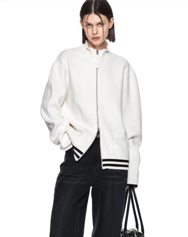 Matin Kim Logo Stripe Turtleneck Sweater Black - 56