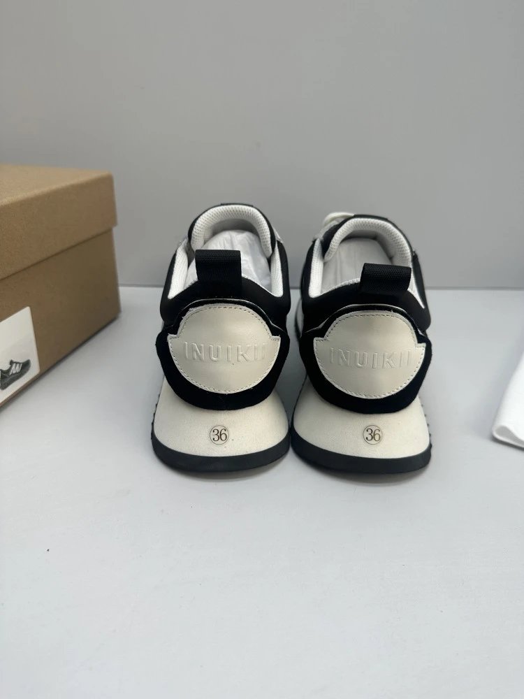 Uiki Chunky Sneakers Black and White Sneakers - 19