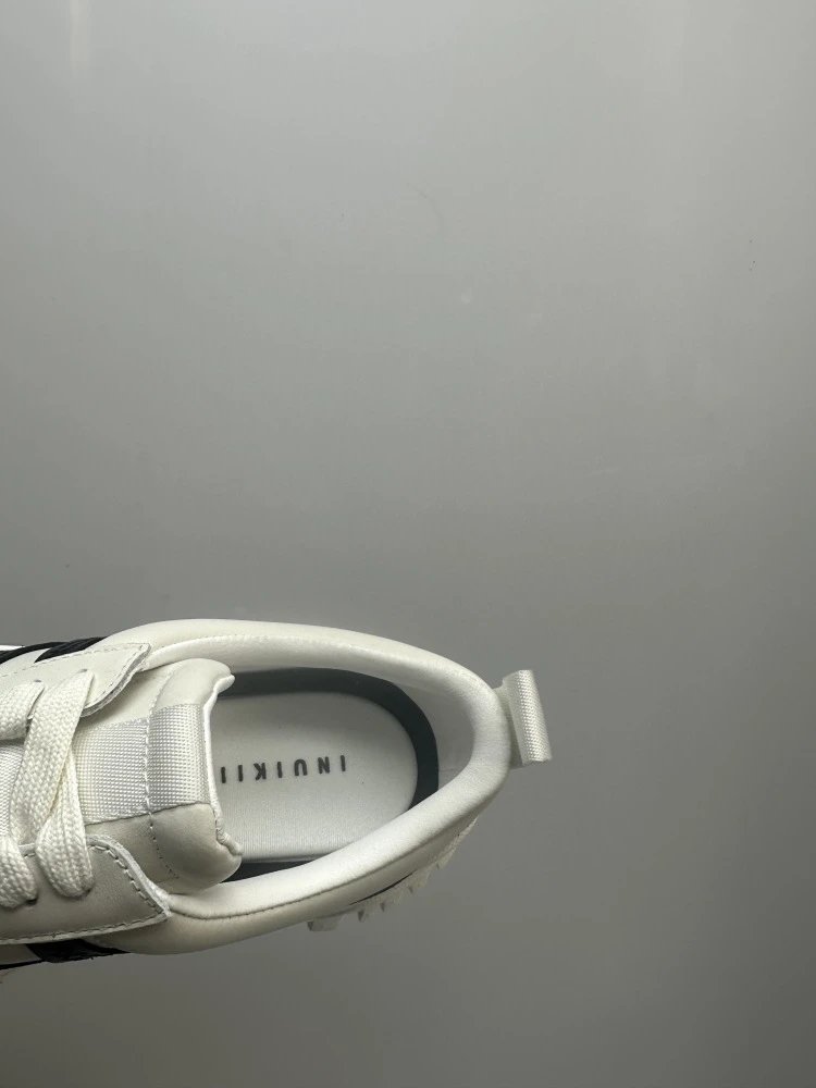 Uiki Chunky Sneakers Black and White Sneakers - 37