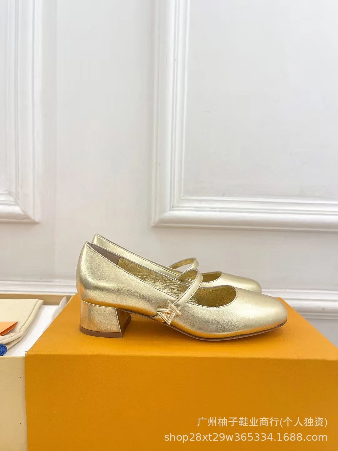 Louis Vuitton Mary Jane Slingbacks Light Blue Denim Block Heels - 12