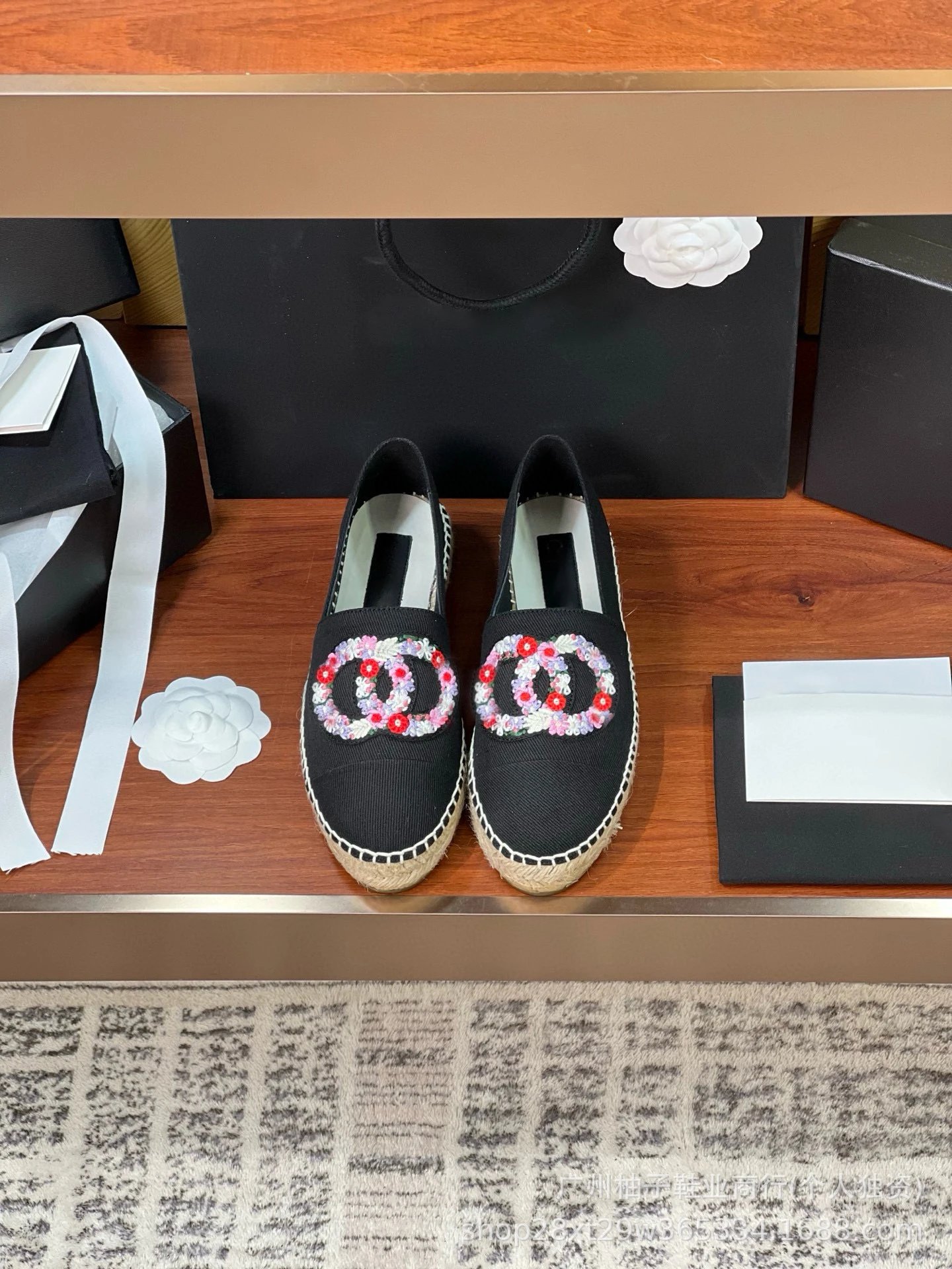 Chanel CC Logo Tweed Espadrille Loafers Gold Toe Women's Casual Shoes - 6