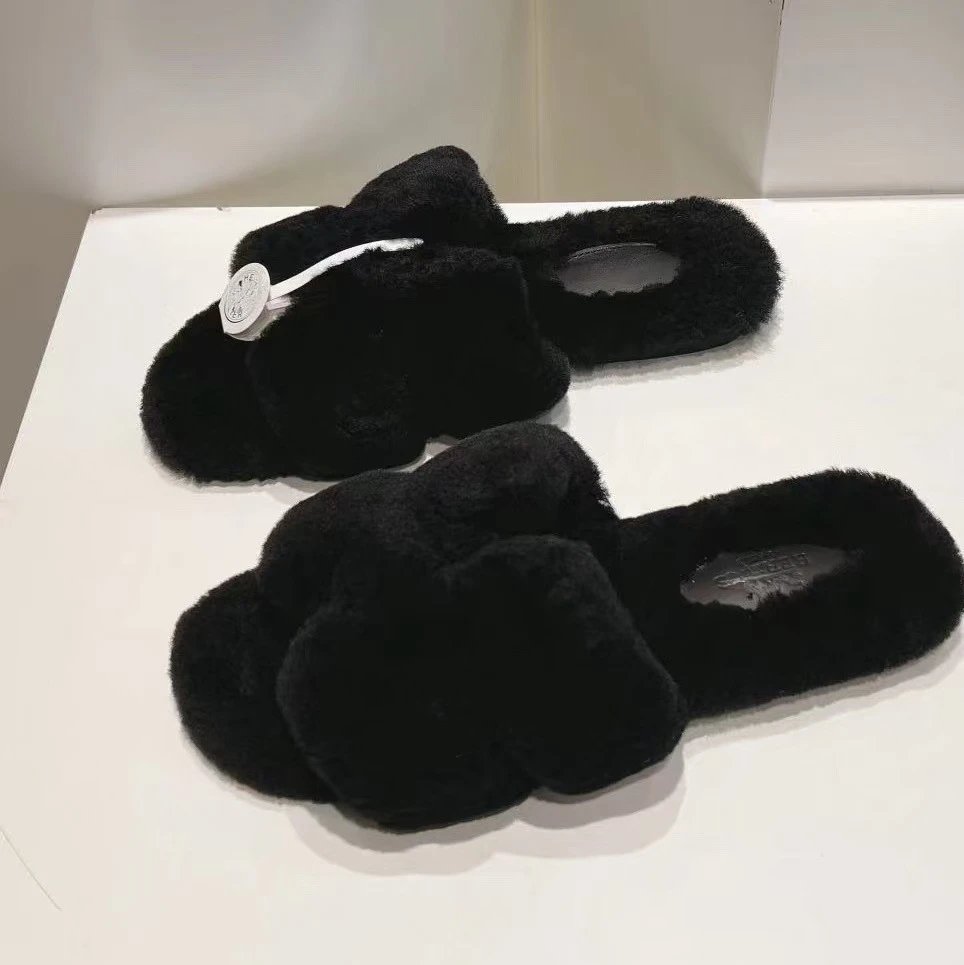 Hermès Kelly Fur Slippers Beige Slippers - 13