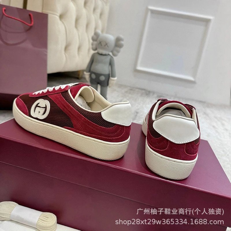Gucci Sneakers Interlocking G low-top lace-up image 4