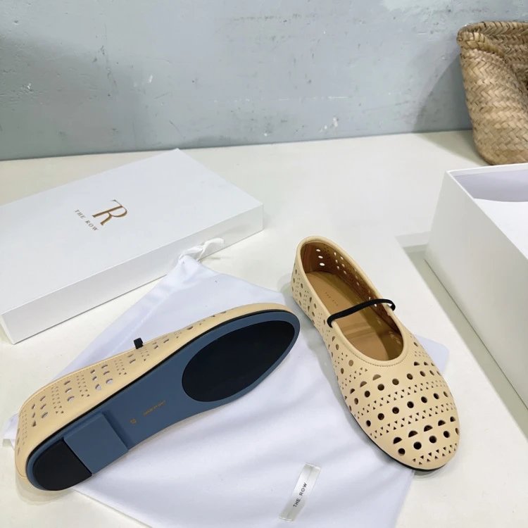 The Row Perforated Mary Jane Flats Black Shoes - 11