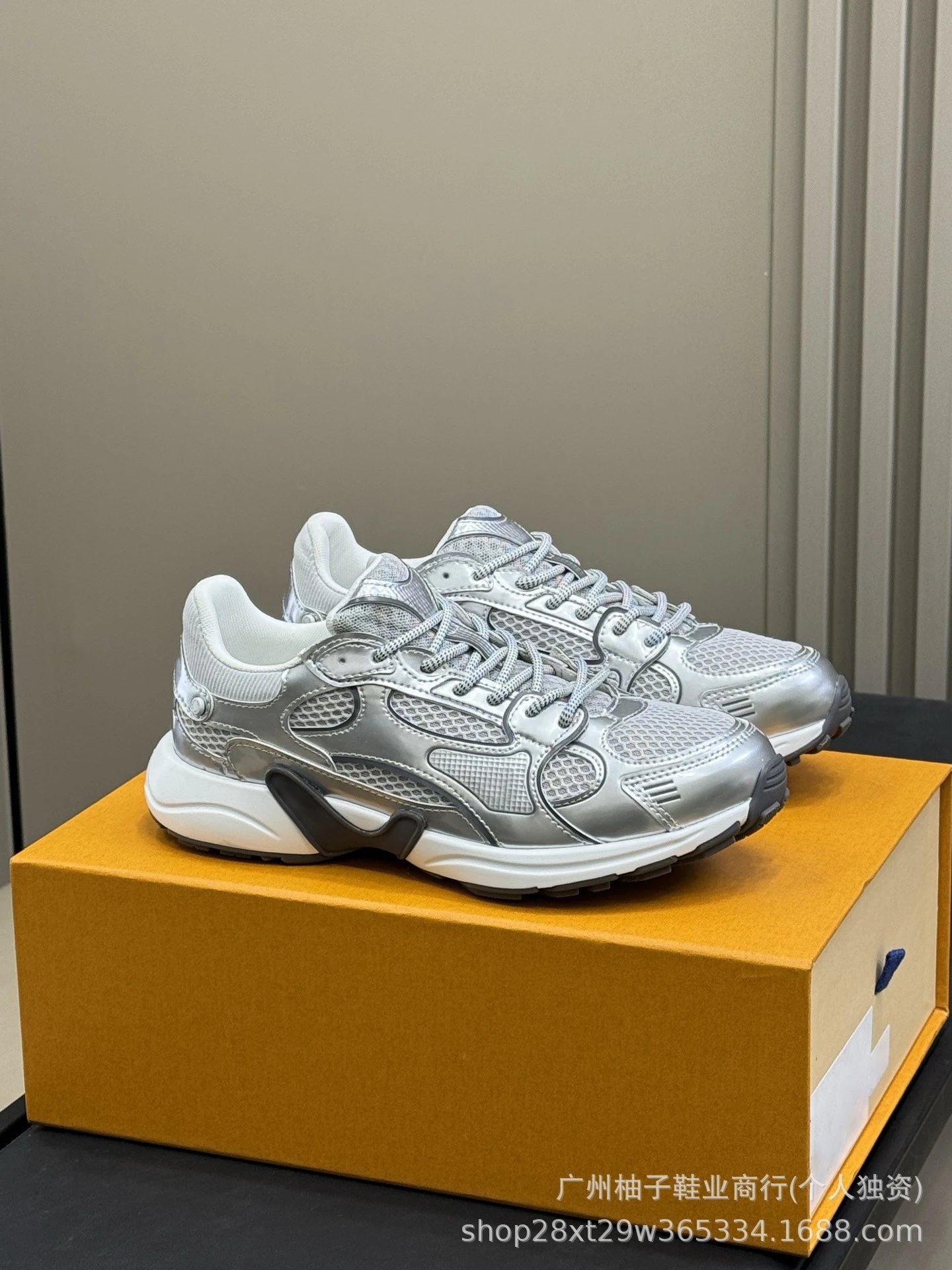 Off-White x Asics Gel-Lyte III Silver Yellow Chunky Sneakers - 10