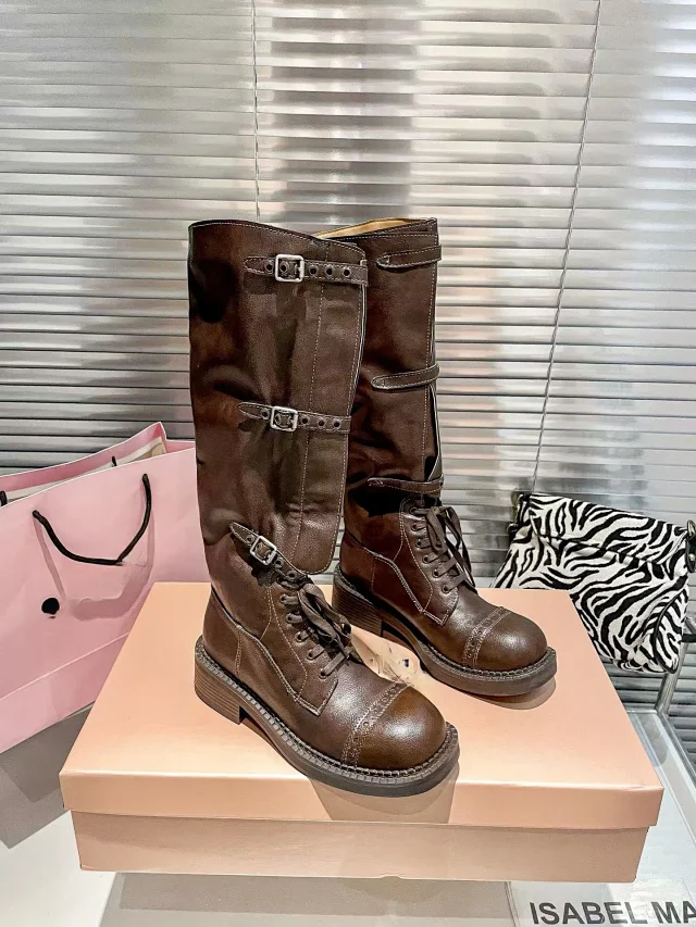 Miu Boots Knee-High Lace-Up Buckle product detail image 7