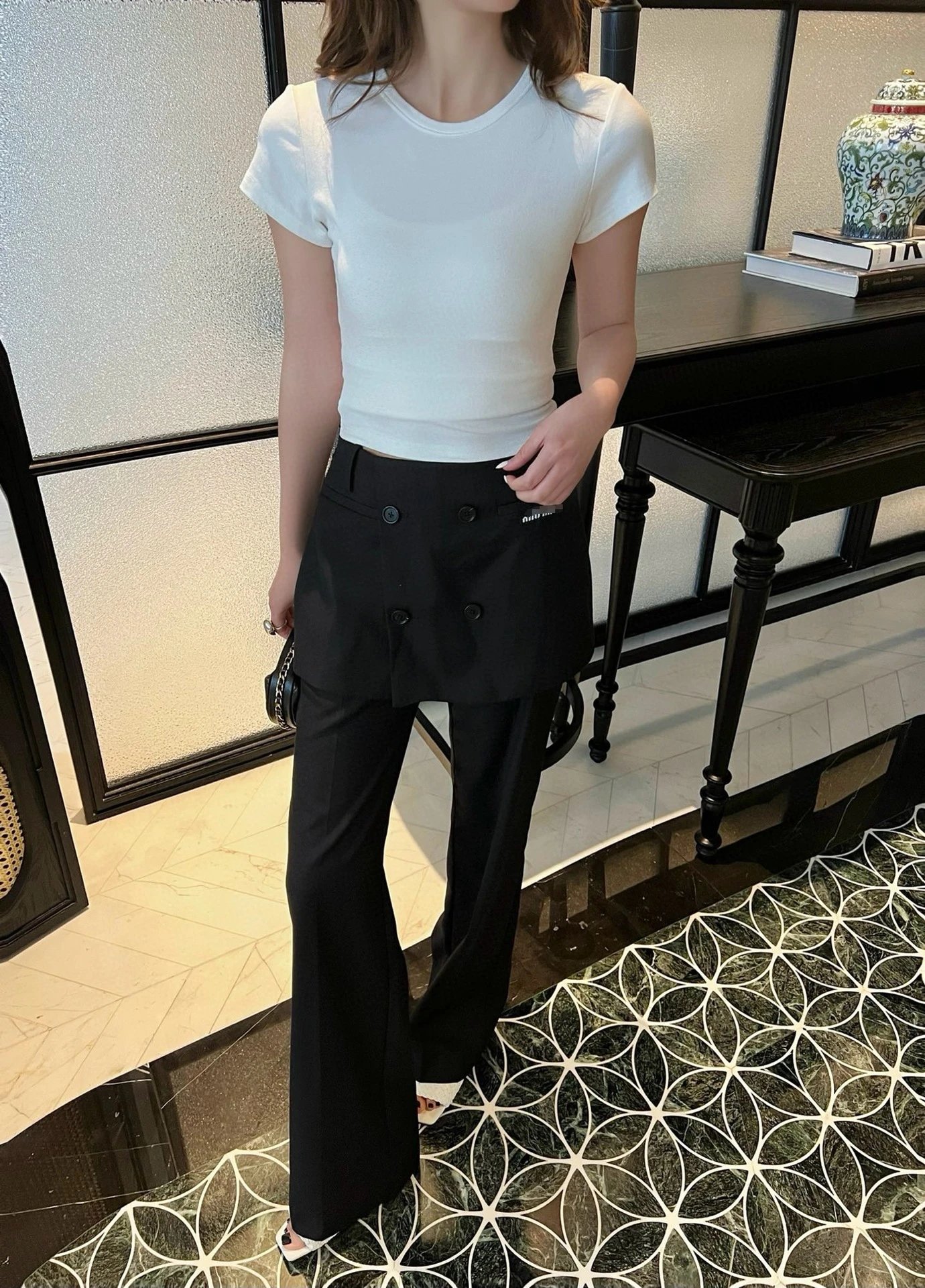 Design Pleated Waistband Wide-Leg Pants Black - 8