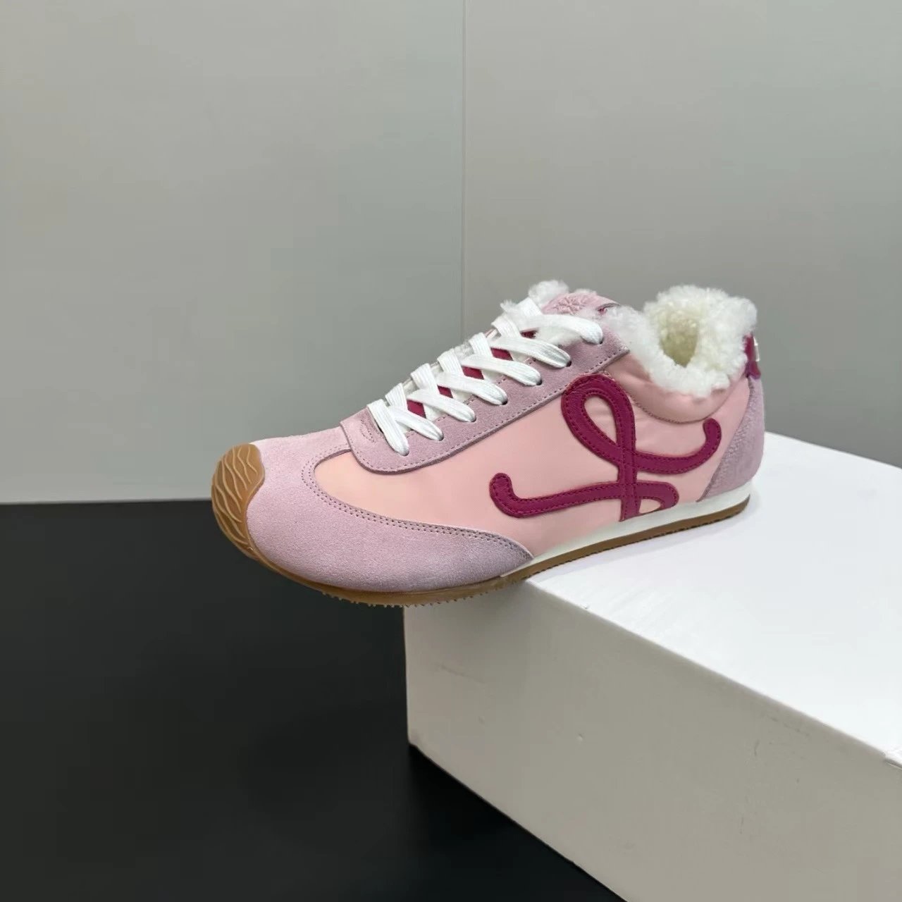 Loewe Puzzle Runner White Shearling-Trimmed Sneakers - 5