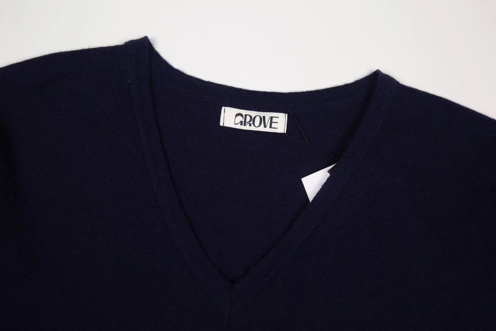 Grove V-Neck Knit Sweater Light Blue - 12