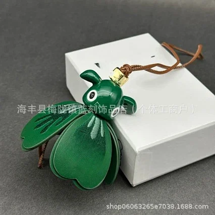 Unbranded Uncategorized Leather Animal and Tassel Keychain Charm product detail image 2