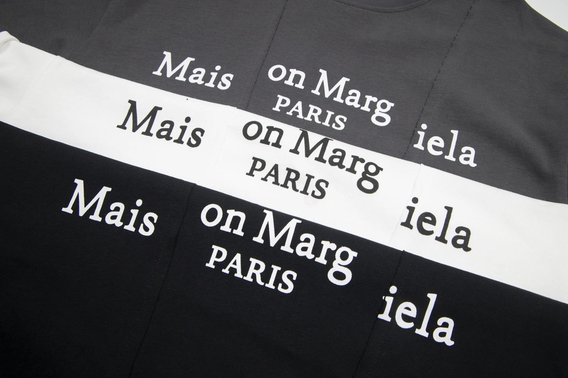Maison Margiela Tabi Deconstructed T-Shirt White - 10