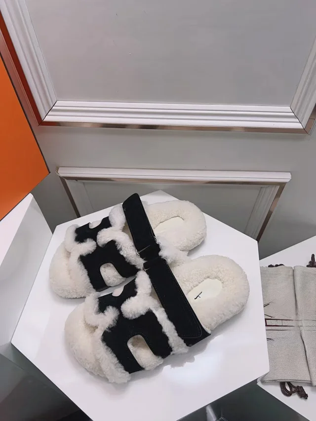 Unbranded Slippers Faux-Fur H-Cutout Adjustable-Strap product detail image 5
