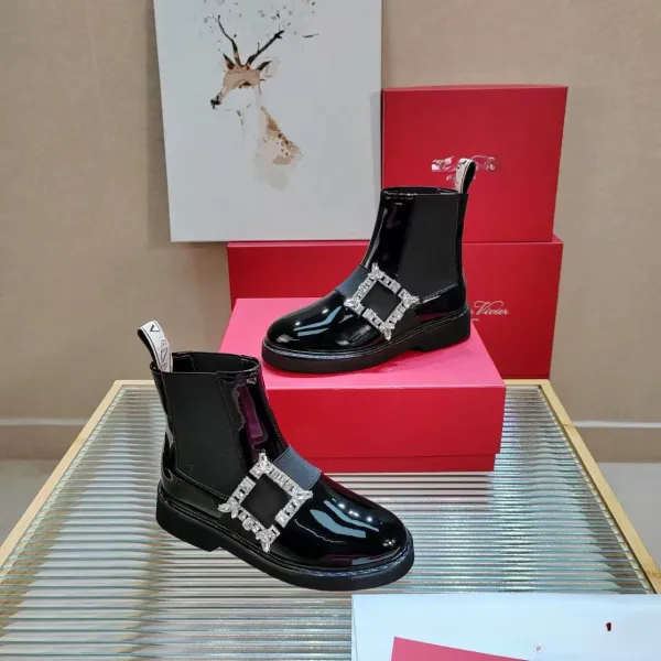 Valentino Garavani Rockstud Spike Crystal-Embellished Patent Leather Chelsea Boots Black - 5