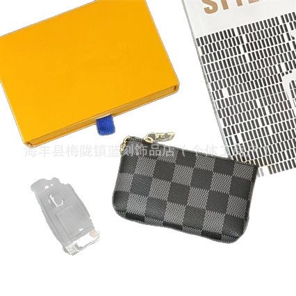 Louis Vuitton Monogram Card Holder Brown Wallet - 5