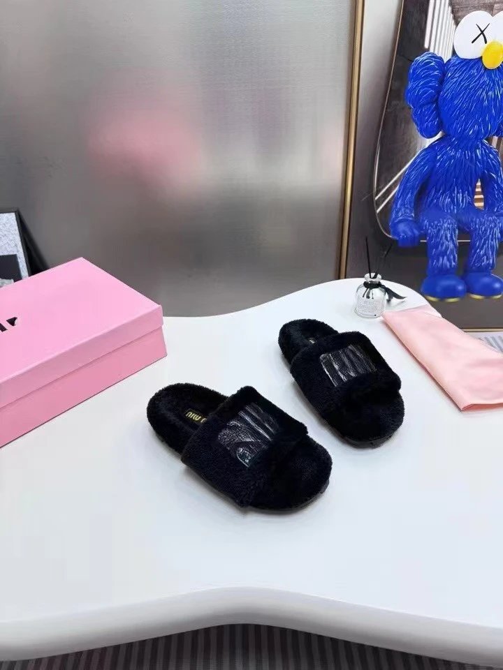 UGG Fluff Yeah Slide Brown Shearling Slippers - 4