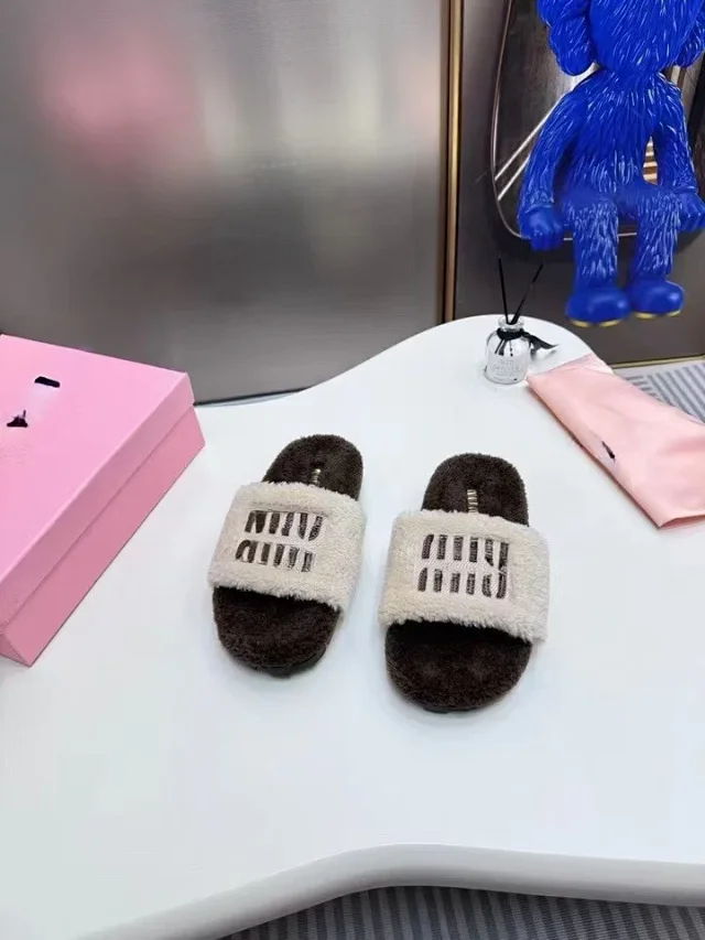 Miu Slippers Faux-fur open-toe slide with logo strap product detail image 7