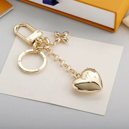 Louis Vuitton Jewelry Decorative Keychain Charm product detail image 4