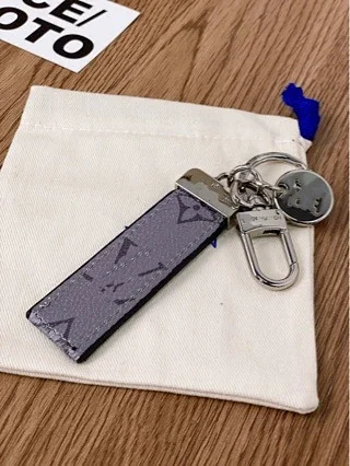 Unbranded Uncategorized Monogram Leather Keychain product detail image 3