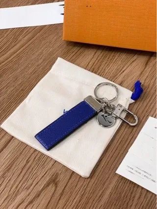 Louis Vuitton Monogram Eclipse Key Holder Purple Leather Keychain - 6