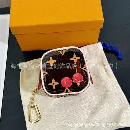 Louis Vuitton Wallets & Card Holders Monogram Mini Coin Purse Keychain product detail image 4