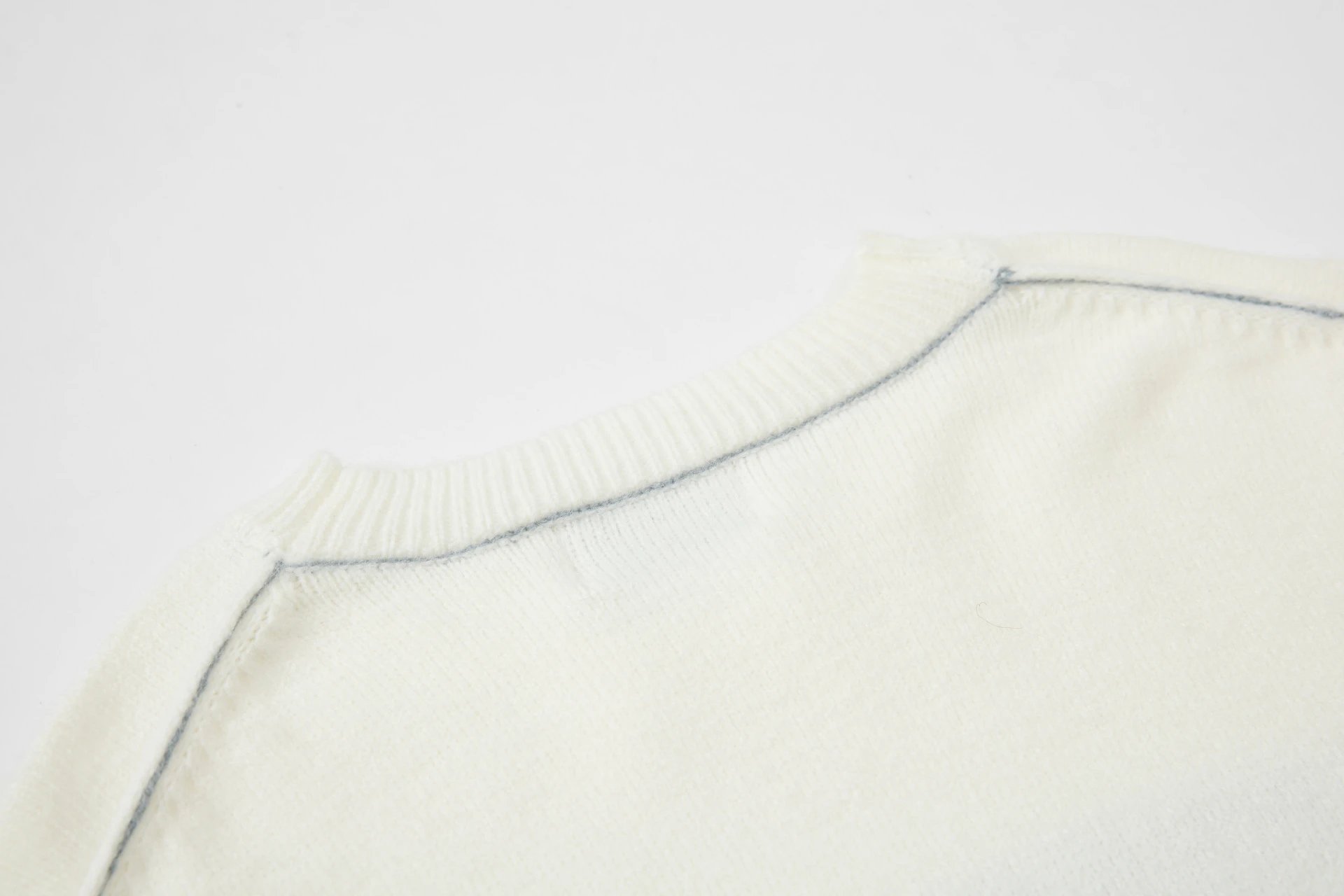 Matin Kim Embroidered Cropped Sweater Off-White - 27