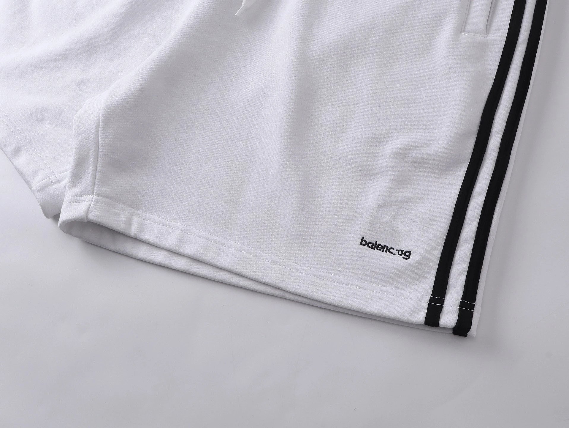 Balenciaga Track Shorts White - 10