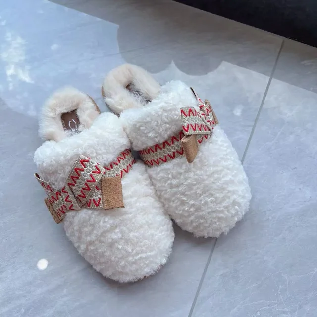 Unbranded Slippers Faux-Fur with Woven Bow Straps product detail image 5