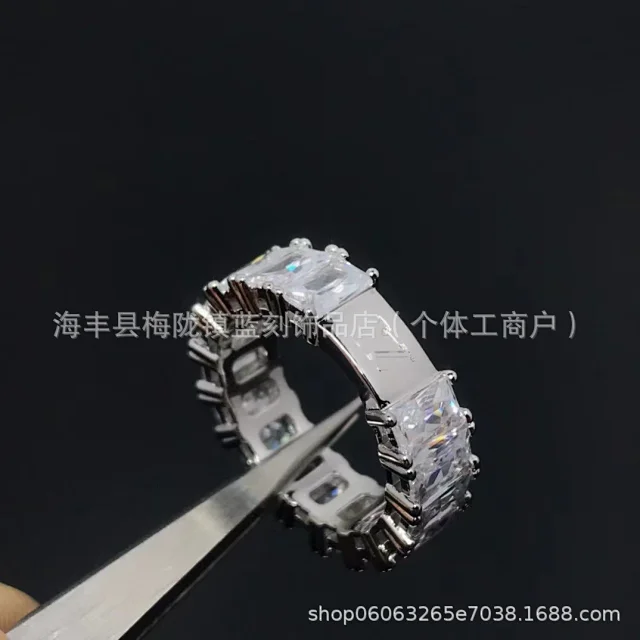 Unbranded Jewelry Prong-Set Rhinestone Eternity Ring product detail image 5