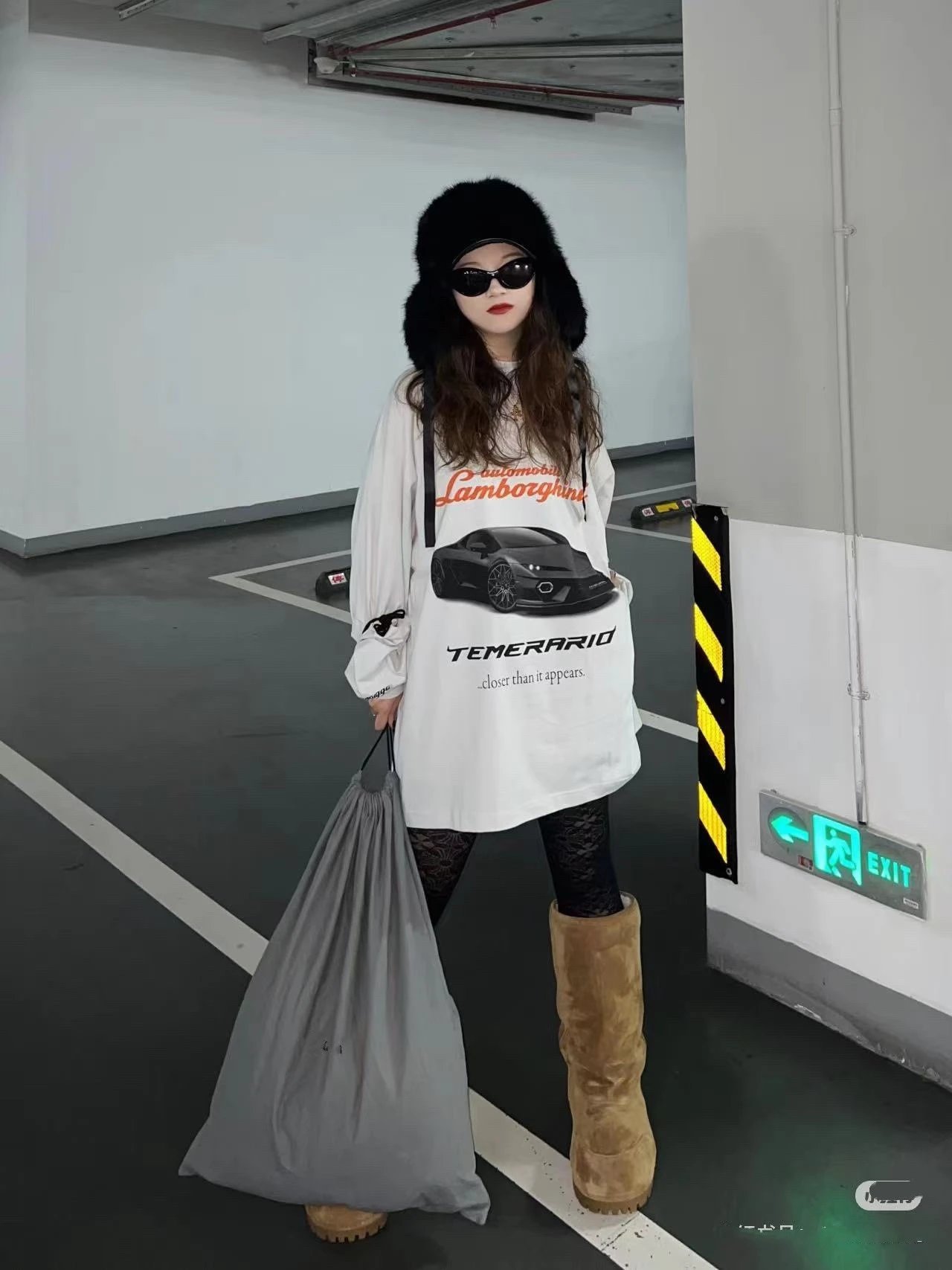 Balenciaga Wheel Print Long-Sleeve T-Shirt Black - 5