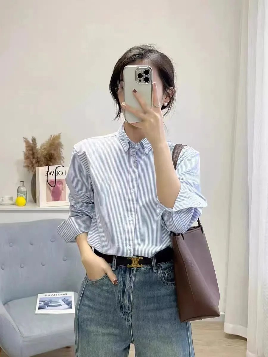 Design Striped Classic Fit Shirt in Black and White - 5